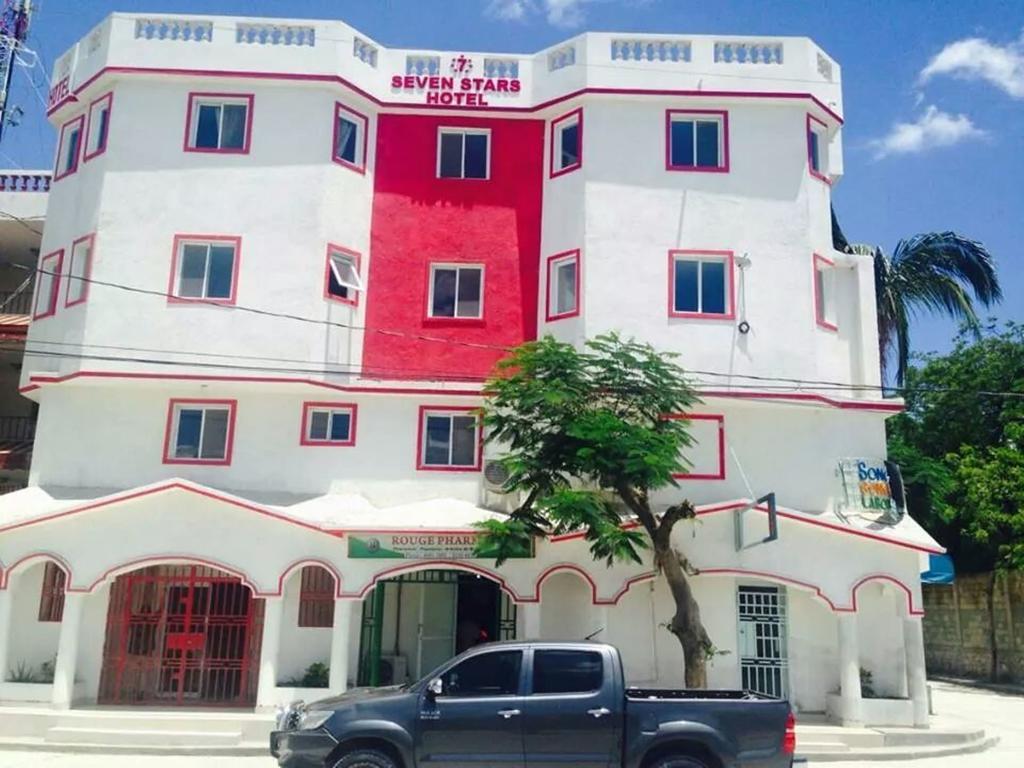 Seven Stars Hotel Musseau 外观 照片