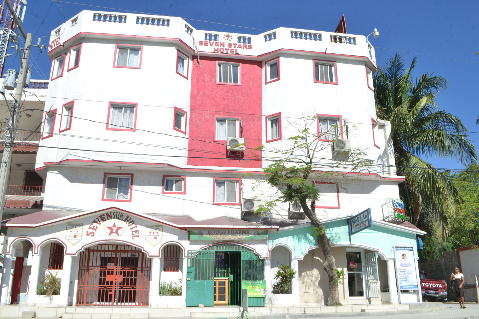 Seven Stars Hotel Musseau 外观 照片