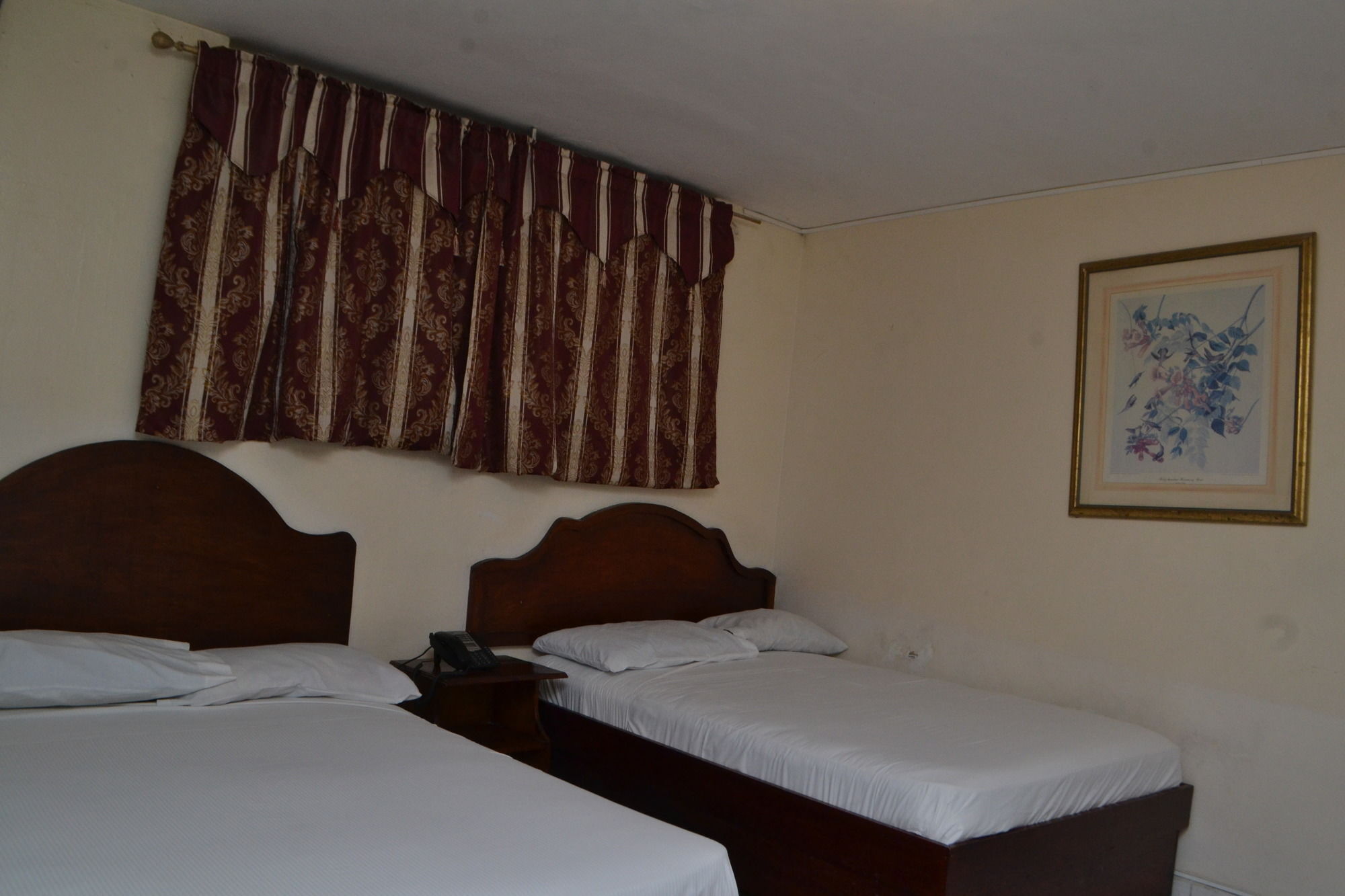 Seven Stars Hotel Musseau 外观 照片