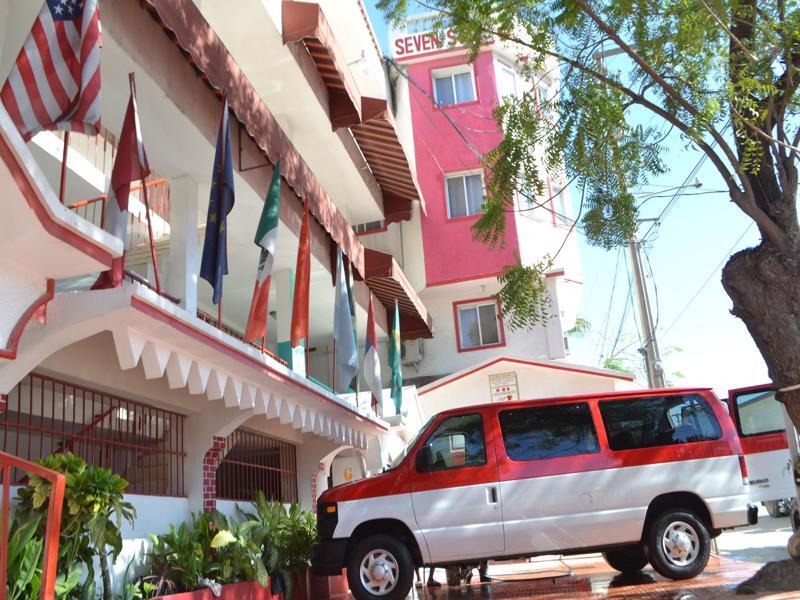 Seven Stars Hotel Musseau 外观 照片