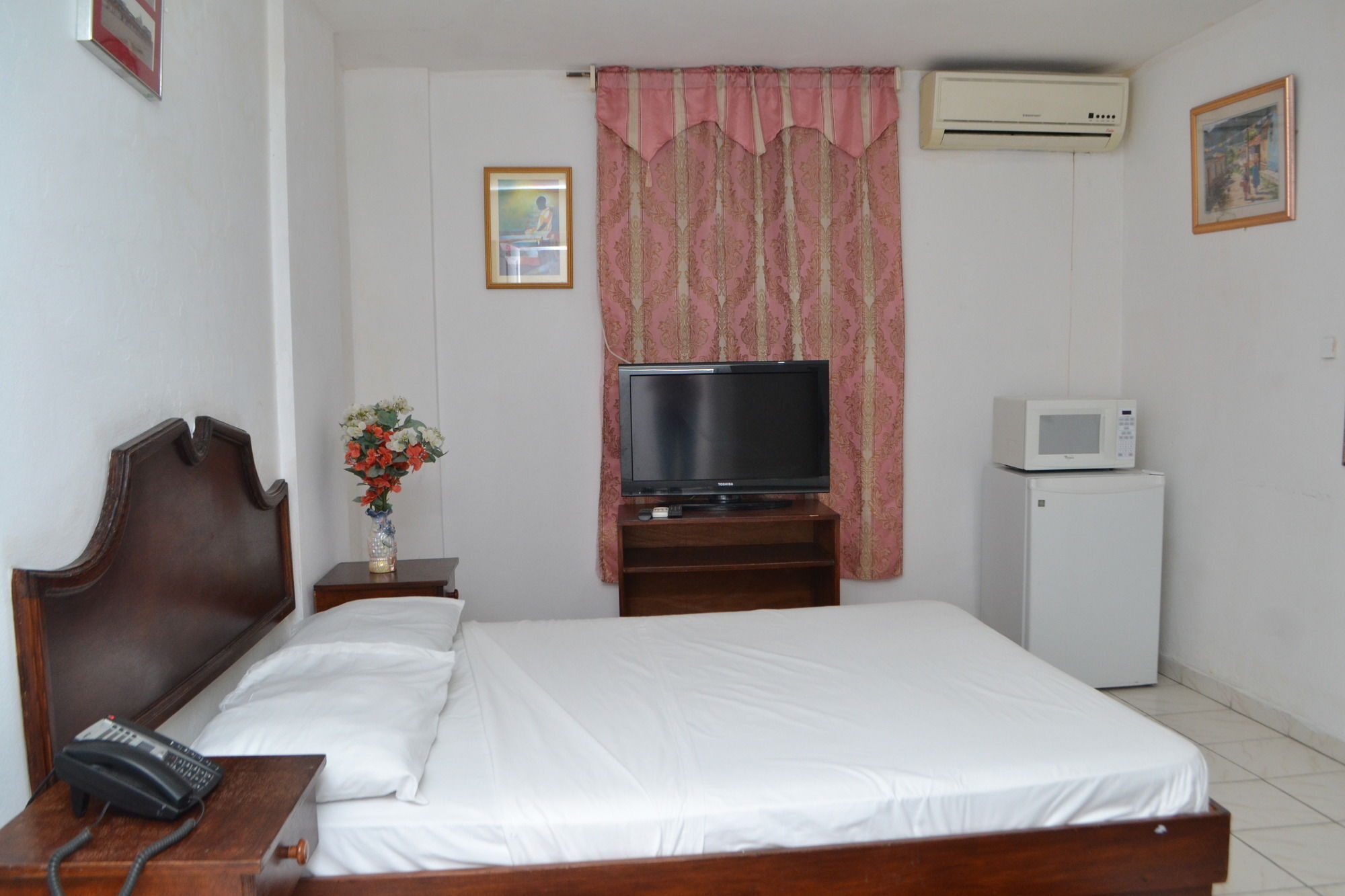 Seven Stars Hotel Musseau 外观 照片